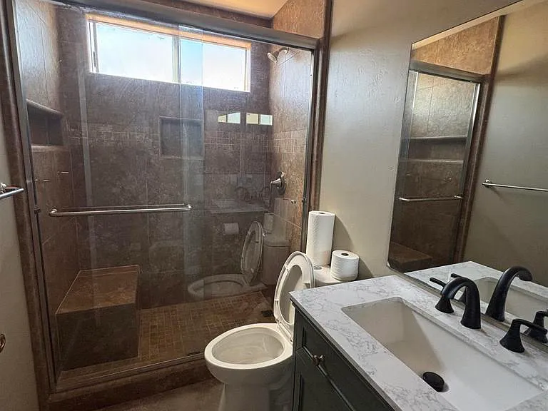 359 San Dimas Ave — Photo 9