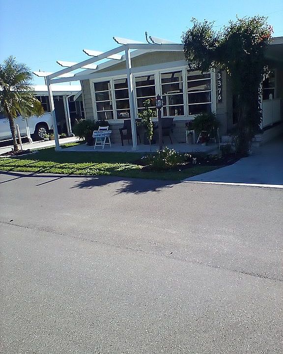 1st image of 3376 Rainbow Ln