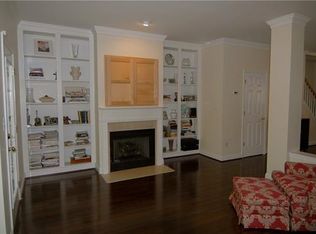 3047 Uxbridge Woods Ct, Charlotte, NC 28205