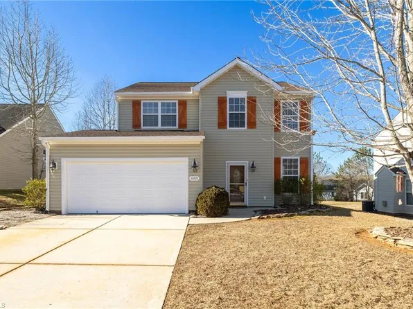 6105 Elderbush Dr, Greensboro, NC 27405