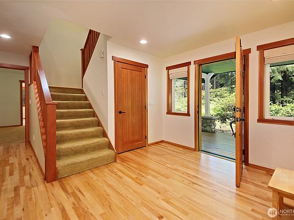 5th image of 3512 E Overlook Drive