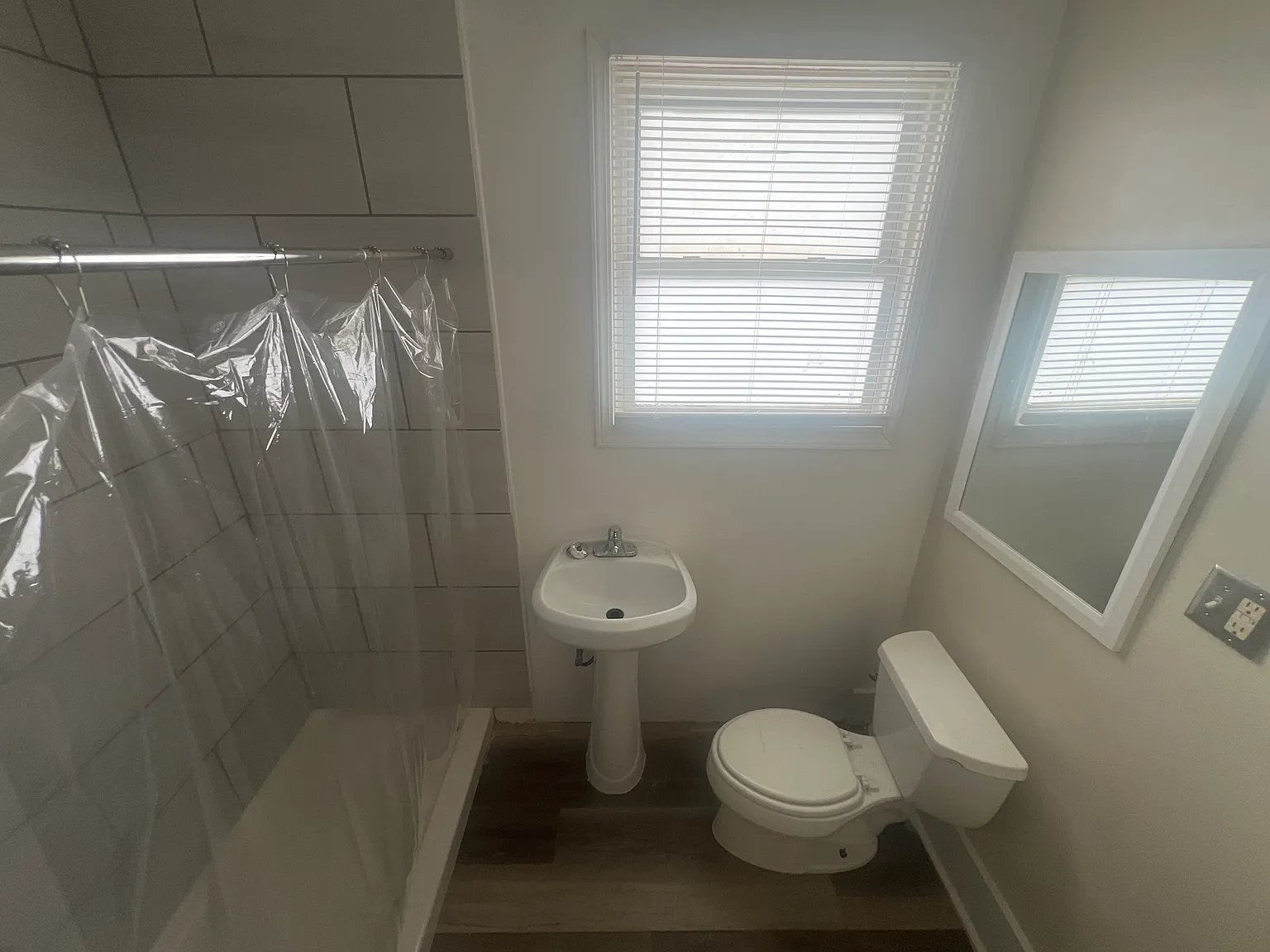 3816 Airline Dr — Photo 2