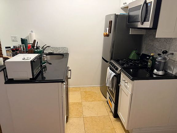 3rd image of 441 E 83rd St APT 2B