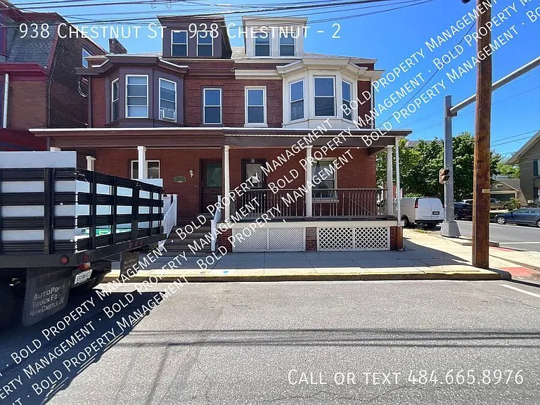 938 Chestnut St #2 — Photo 1