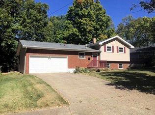 10574 Chelmsford Rd, Cincinnati, OH 45240