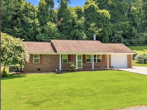 2nd image of 2897 Clearview Rd