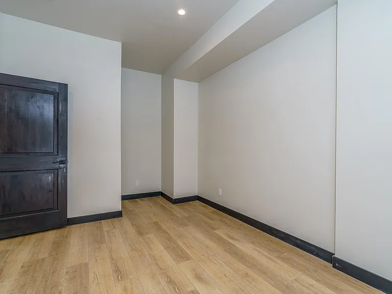 136 Bunker Hill Lode Rd — Photo 16