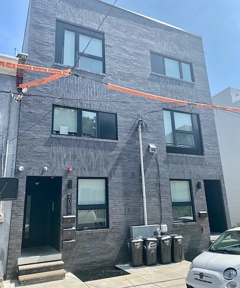 4059 Olive St #3 — Photo 12