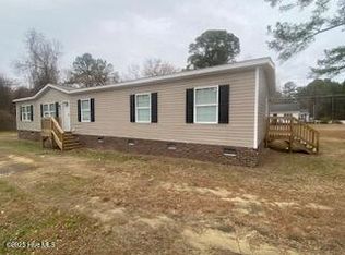 110 S 1st St, Tarboro, NC 27886