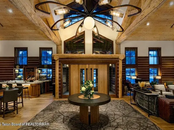 3385 W Village Dr #220-222, Teton Village, WY 83025