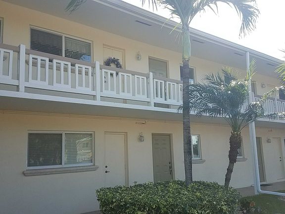 2nd image of 912 Pine Dr APT 103