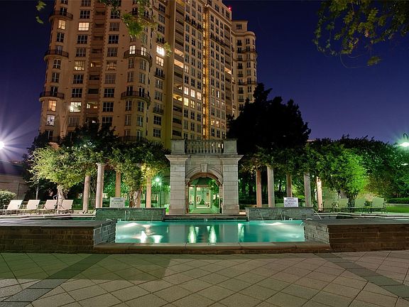 2nd image of 3401 Lee Pkwy #1123