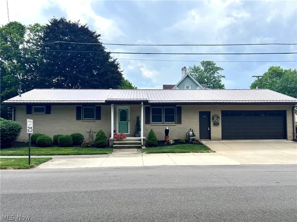 108 S Adams St, Loudonville, OH 44842