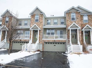 174 N River Dr, Beacon, NY