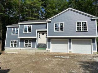 78 High St, Upton, MA 01568