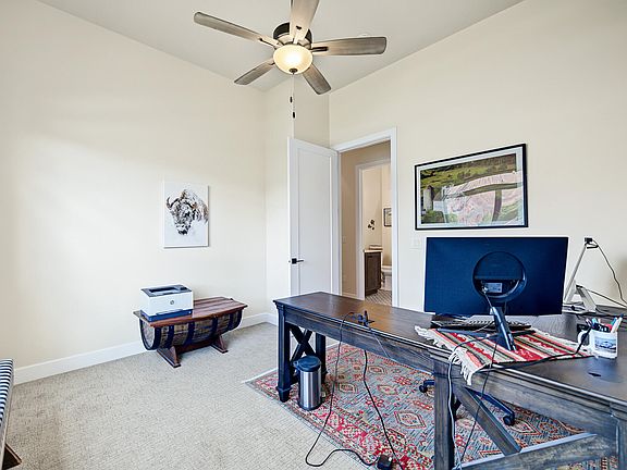 5th image of 257 W Peaceful Ln