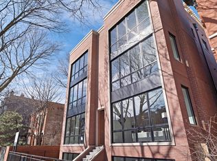 912 W Webster Ave #1W, Chicago, IL 60614