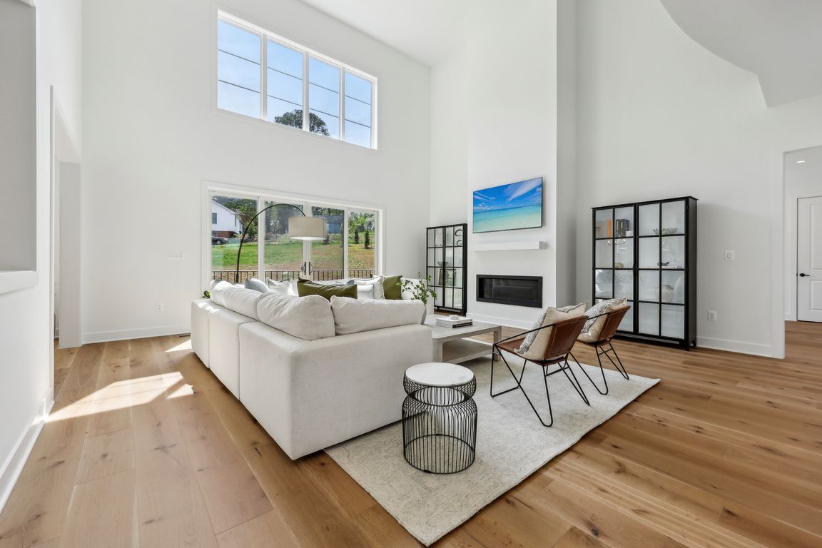 Orchid Pond Way-2304-007