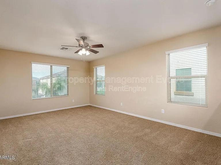 1544 E Hummingbird Way — Photo 25