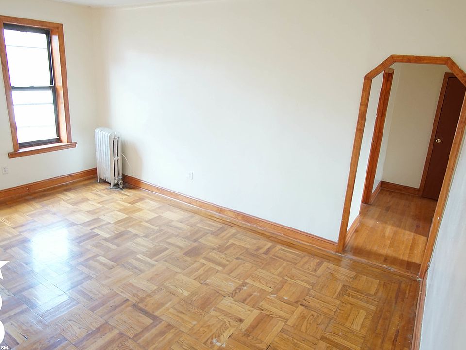 1st image of 227 Sullivan Pl #3D
