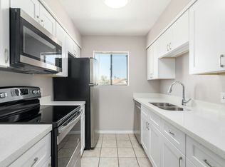 2704 N Salem #201, Mesa, AZ 85215