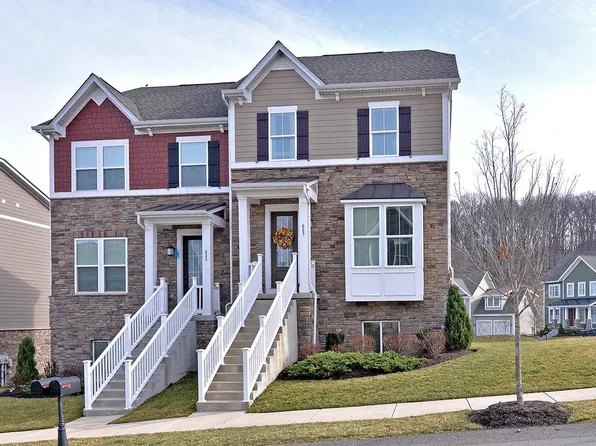 625 Chilliwack Ln, Mars, PA 16046