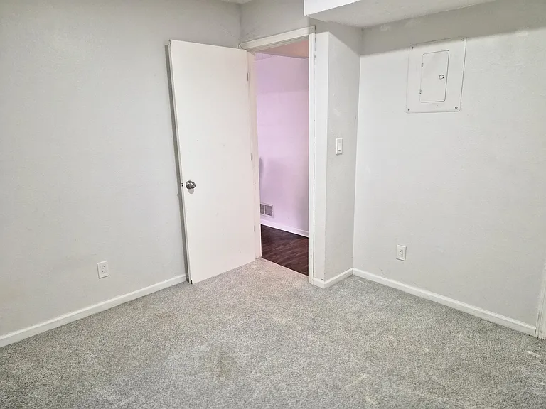321 Northwood Ln — Photo 16