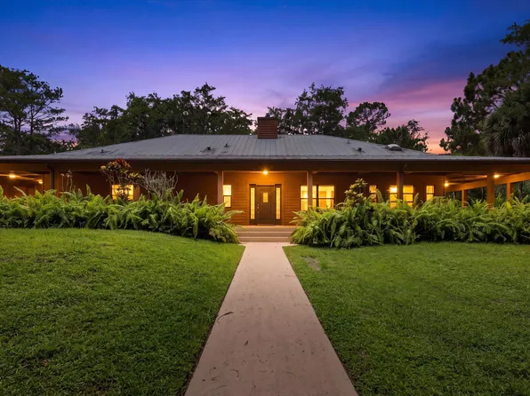 1255 B Road, Loxahatchee Groves, FL 33470