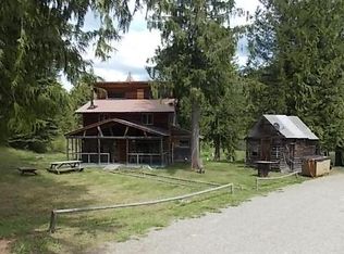 5213 Box Canyon Rd, Ione, WA 99139