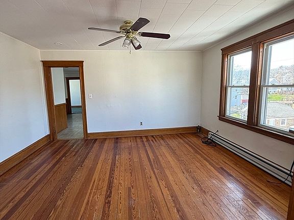 3rd image of 23 Brandon Rd #3