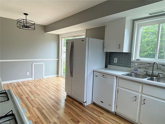 2nd image of 13463 Yager Dr