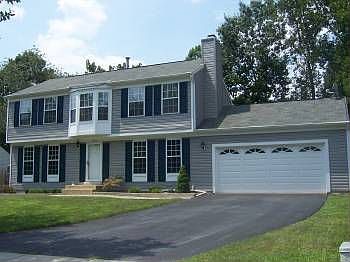 2nd image of 1506 Kings Manor Dr