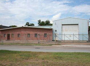 9129 Irvington Blvd, Houston, TX 77022