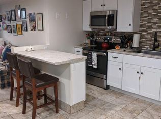 1660 Ford Pkwy #D, Saint Paul, MN 55116