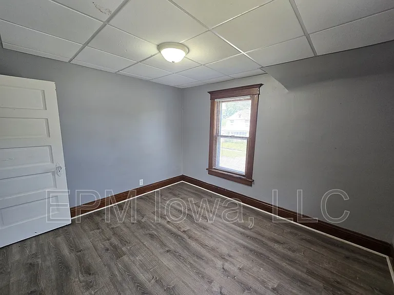 1311 W 2nd St — Photo 22