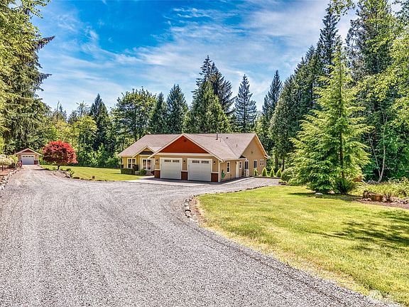 2nd image of 4021 142nd Avenue NE