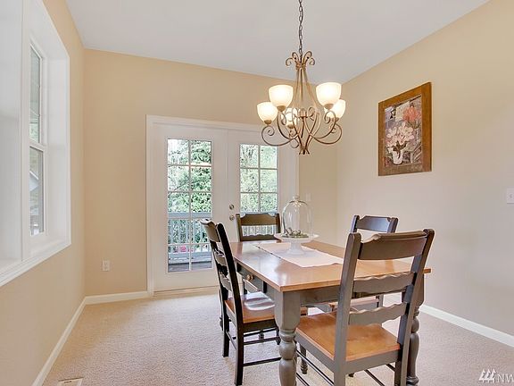 5th image of 7638 Stagecoach Ct SE