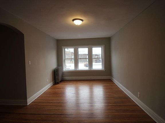 3rd image of 4326 N Bernard St APT 2A