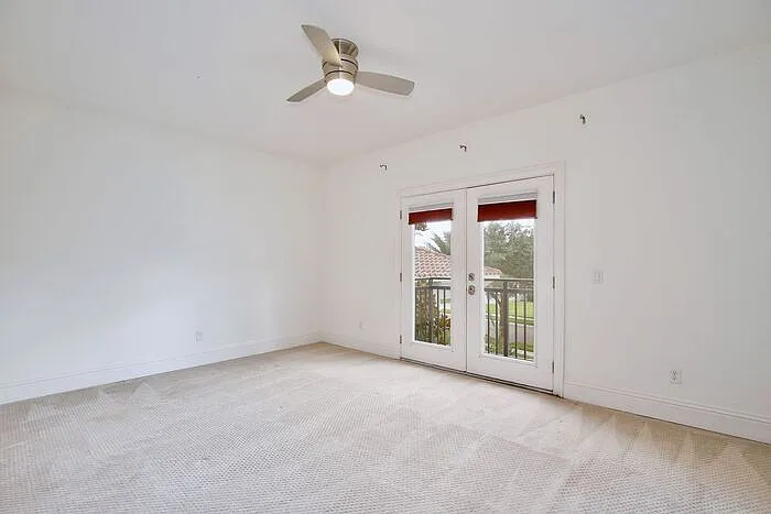 10822 Mobberley Cir — Photo 28