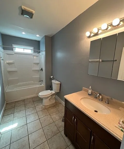 301 Lexington Ave #2 — Photo 9