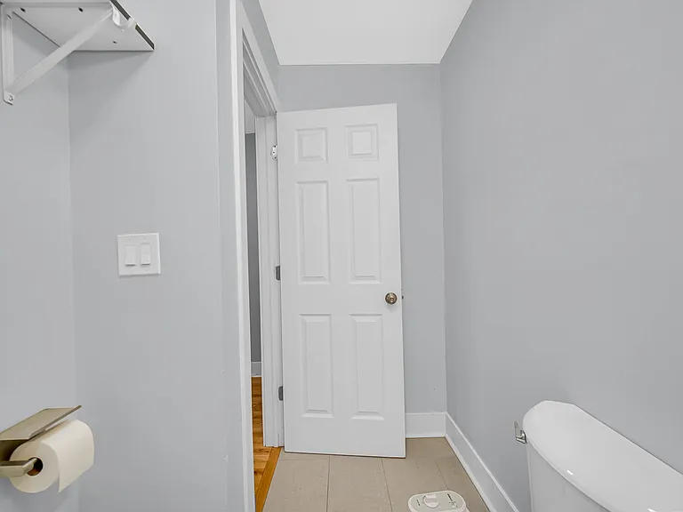 2620 W Foster Ave #1 — Photo 19