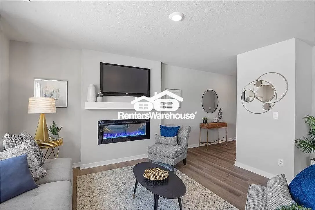 Three Bedroom Townhouse in Adel — Photo 4
