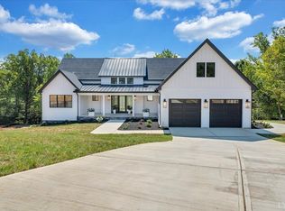 1168 Golf View Ct, Huddleston, VA 24104