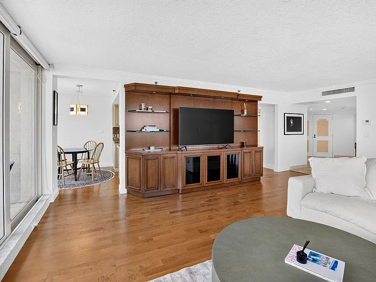 4101 N Ocean Blvd #401 — Photo 15
