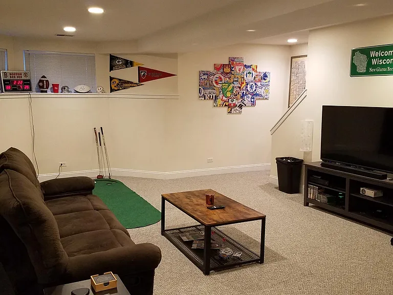 1522 W Nelson St #1 — Photo 13
