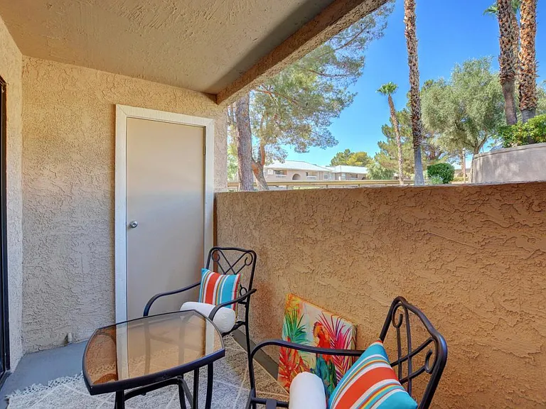 Rancho Mirage — Photo 15