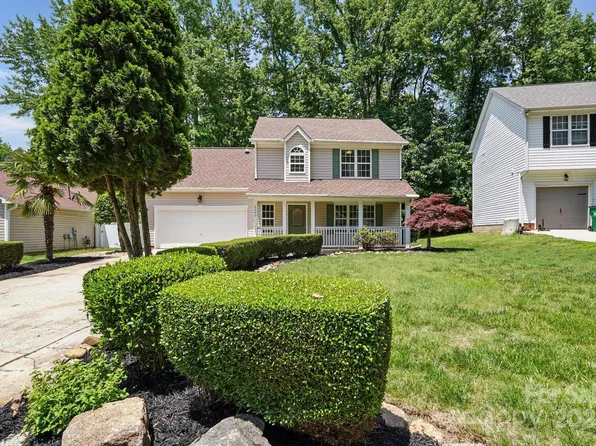 6640 Autumn Gate Ln, Charlotte, NC 28216