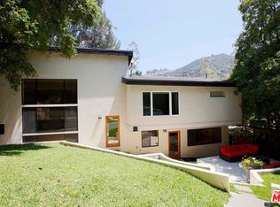 10446 Seabury Ln, Los Angeles, CA 90077