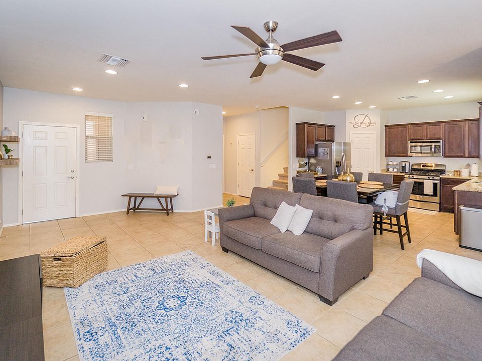 1st image of 681 W Calle Canto Sereno