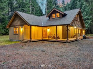 16406 Alpine Dr E, Enumclaw, WA 98022